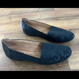 Vintage style Black Elegant Ballet Flats. Women's Size 8